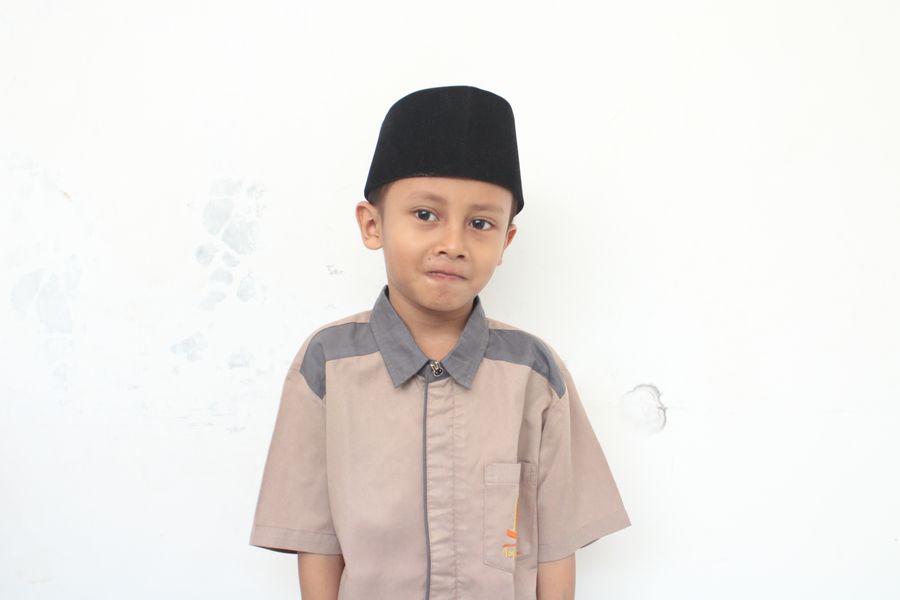 Yusuf Zein Al-Muttaqin